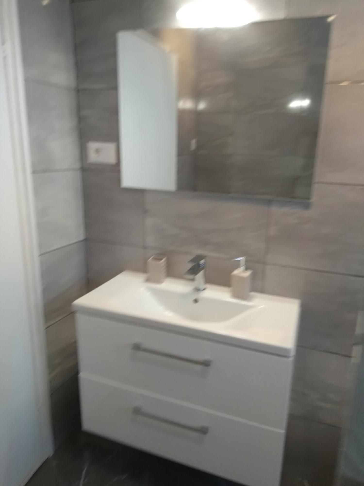 פורץ Apartment Erceg מראה חיצוני תמונה
