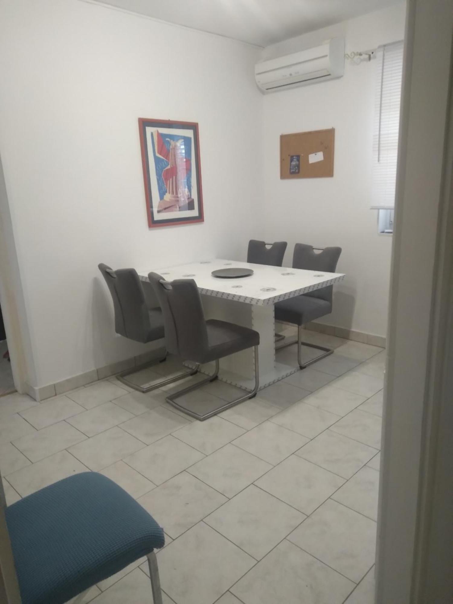 פורץ Apartment Erceg מראה חיצוני תמונה