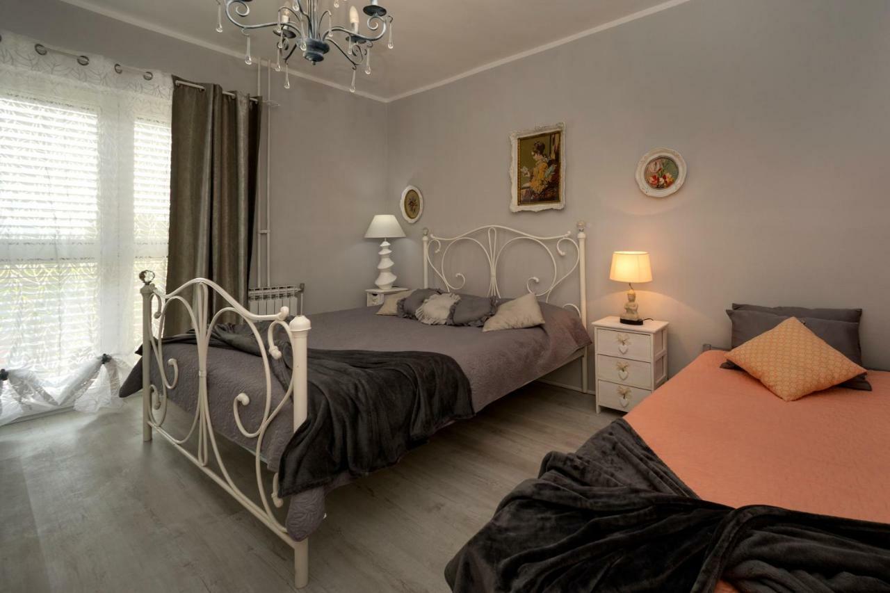 פורץ Apartment Erceg מראה חיצוני תמונה